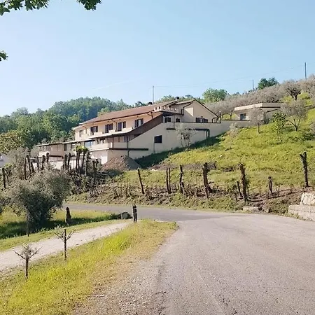Con Solo Camera E Bagno Senza Cucina 3* Casale (Abruzzo)
