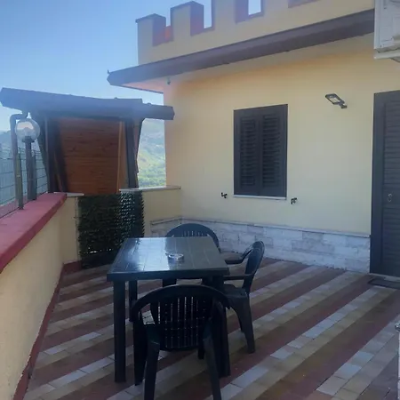 Con Solo Camera E Bagno Senza Cucina 3* Casale (Abruzzo)